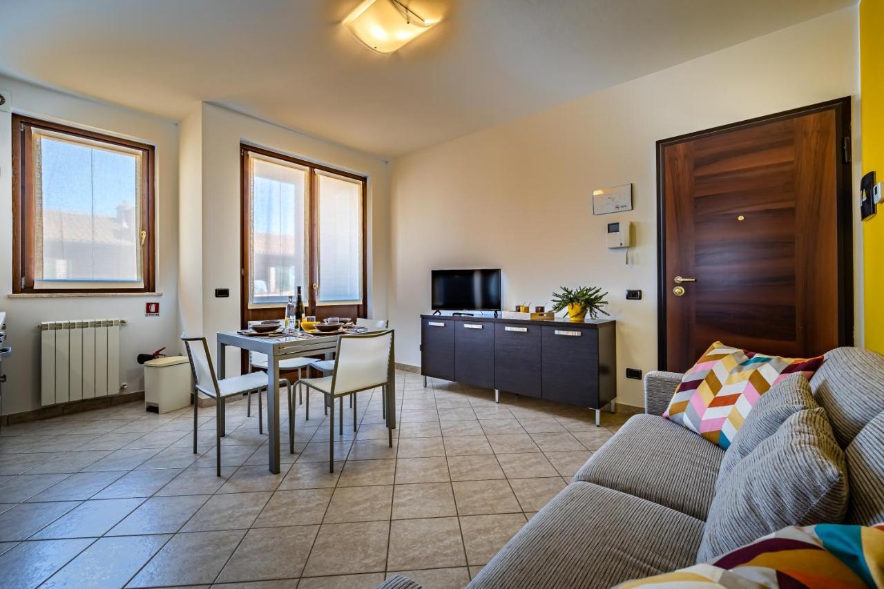Residence Arianna Rosia Exteriér fotografie